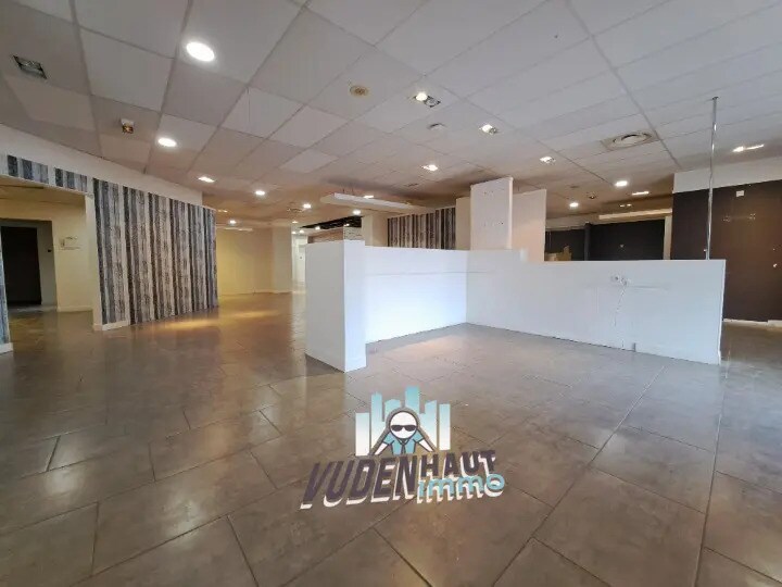 Local commercial dans Portet-sur-Garonne à louer - Photo intérieure – Image 2 sur 8