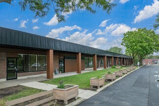 Plus de détails pour 922-938 N State St, Lockport, IL - Bureau à louer
