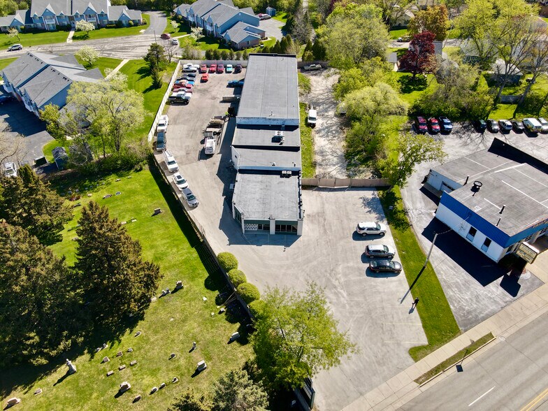 N91W17174 Appleton Ave, Menomonee Falls, WI à louer - Photo de l’immeuble – Image 2 sur 3