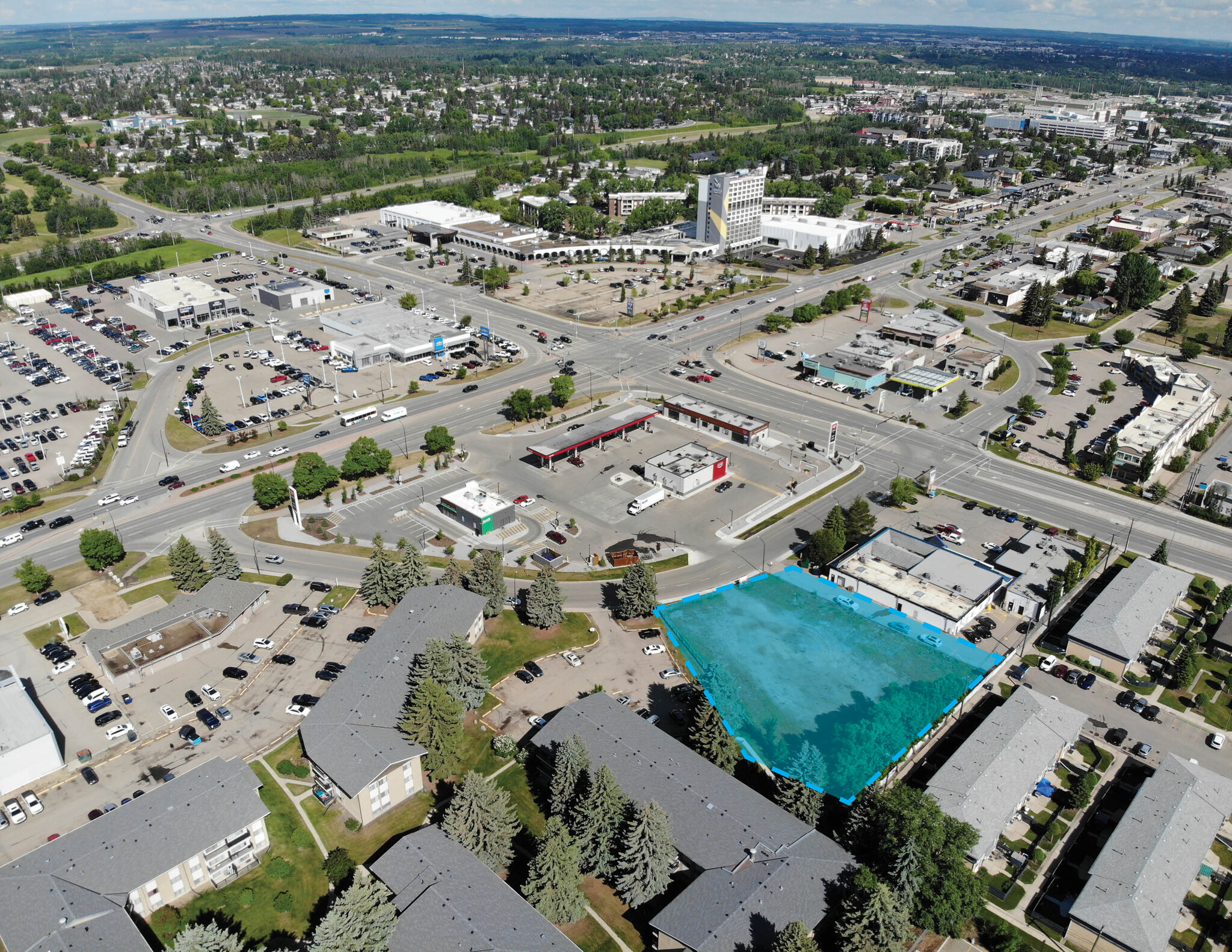3113 49 Av, Red Deer, AB à vendre Aérien– Image 1 sur 4