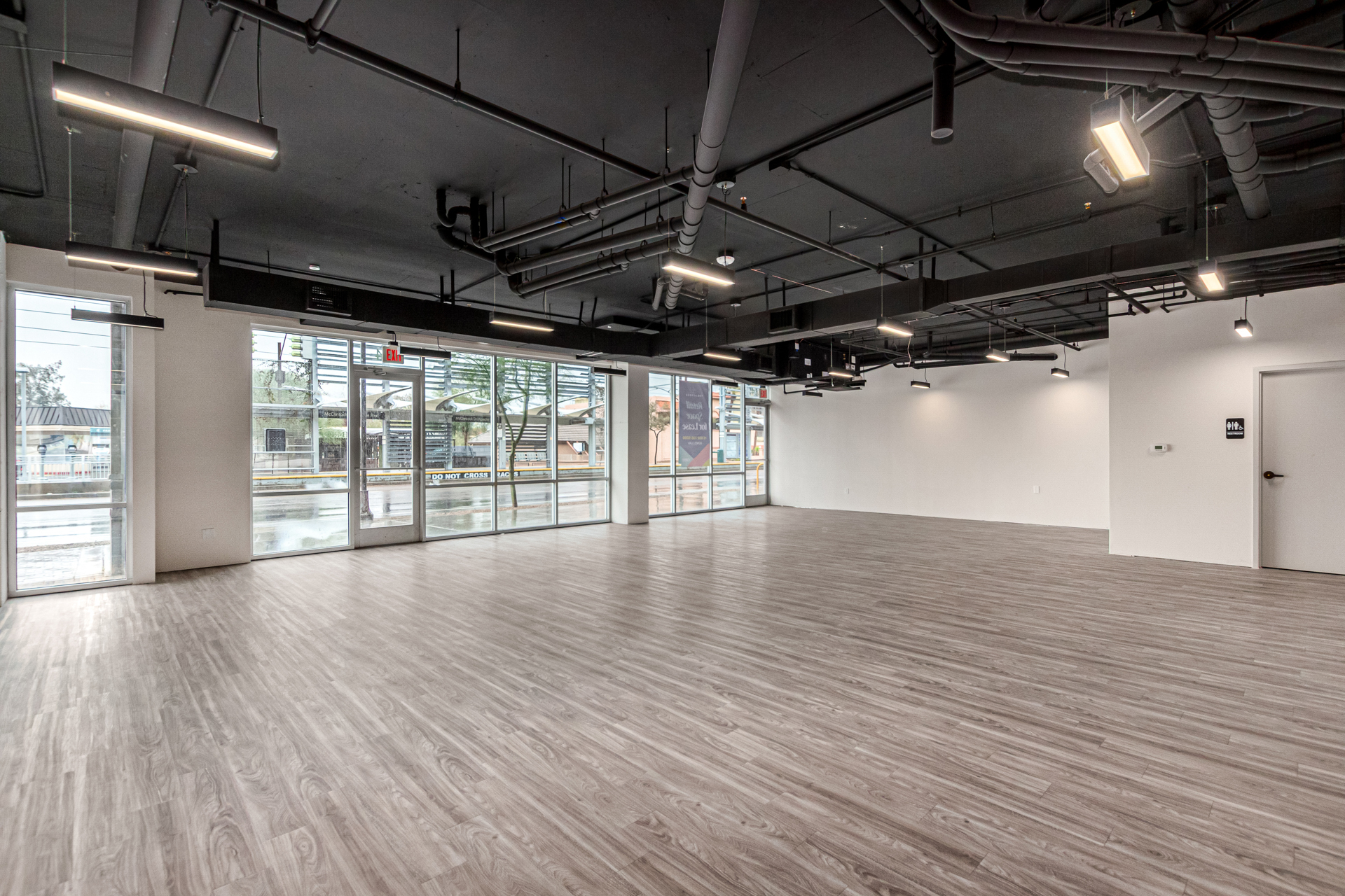1811 E Apache Blvd, Tempe, AZ à louer Photo intérieure– Image 1 sur 17