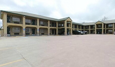 207 US Highway 77 S, Hallettsville, TX à vendre - Photo de l’immeuble – Image 2 sur 44