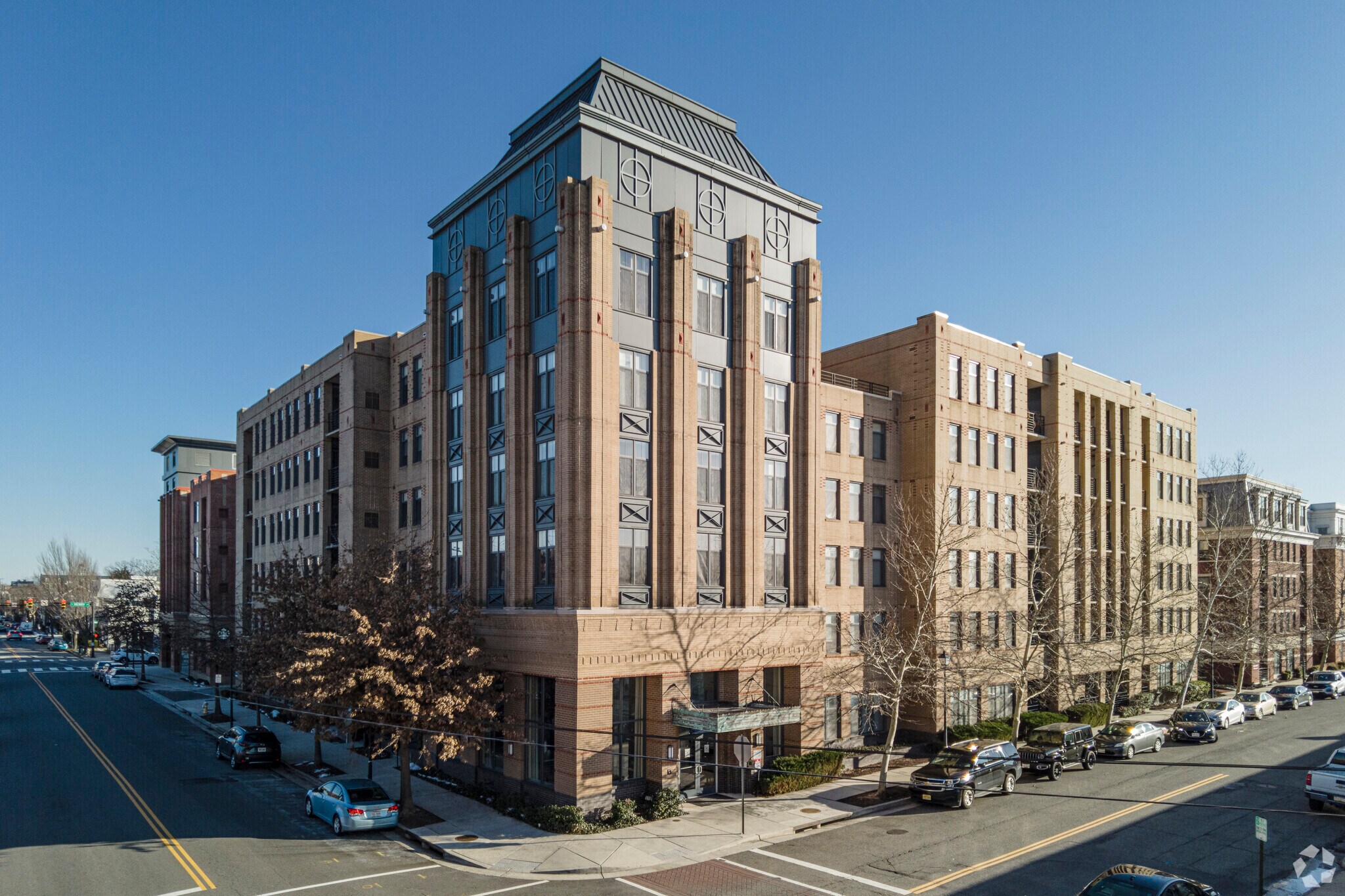 525 N Fayette St, Alexandria, VA à louer Photo principale– Image 1 sur 10