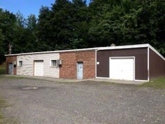 Plus de détails pour 40-42 Gilbert St, Derby, CT - Industriel/Logistique à vendre