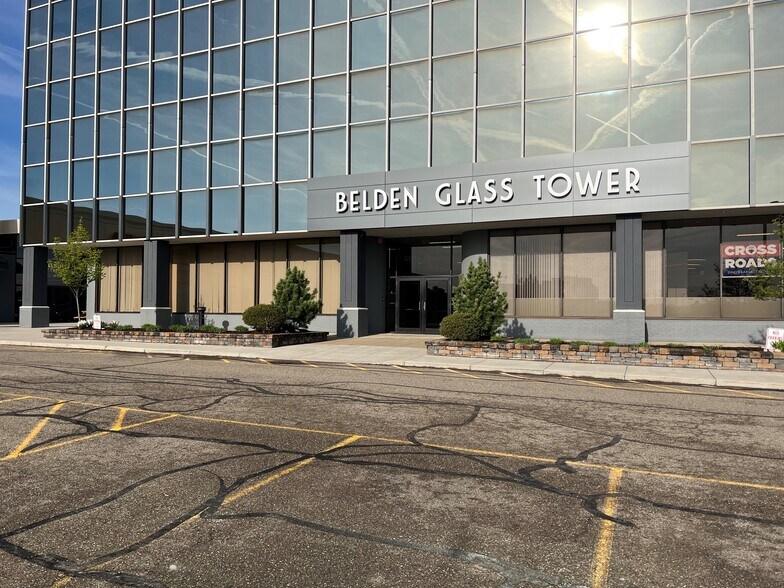 4450 Belden Village St NW, Canton, OH à louer - Photo de l’immeuble – Image 2 sur 5