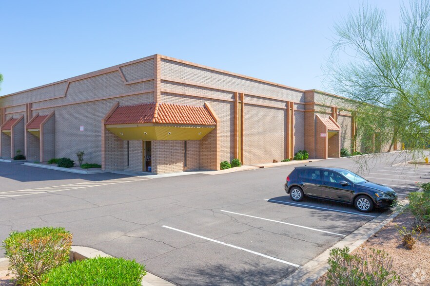 1701 W 10th St, Tempe, AZ à louer - Photo de l’immeuble – Image 2 sur 3