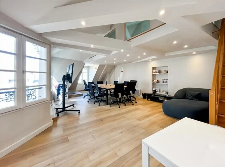 Bureau dans Paris à louer - Photo de l’immeuble – Image 1 sur 6