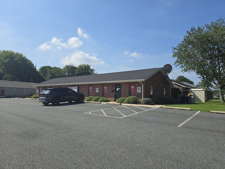 213 N Main St, Smyrna, DE à vendre - Photo de l’immeuble – Image 3 sur 6