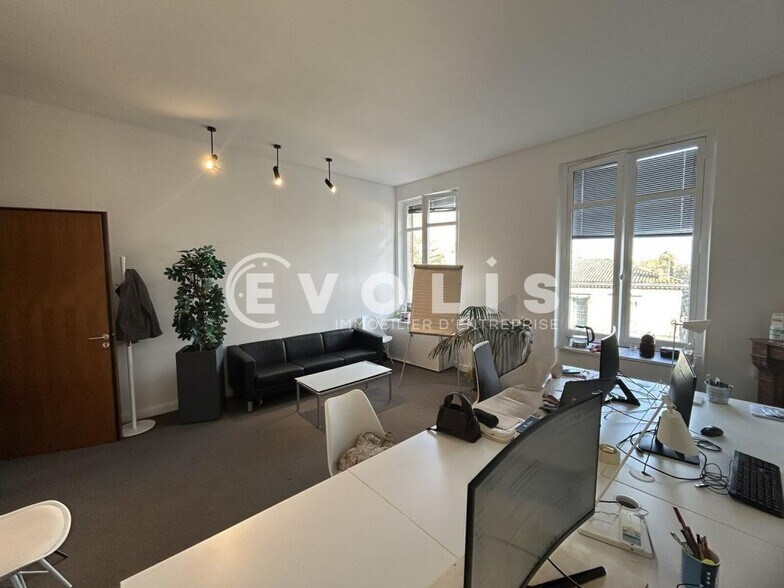 Bureau dans Bordeaux à louer - Photo de l’immeuble – Image 2 sur 6