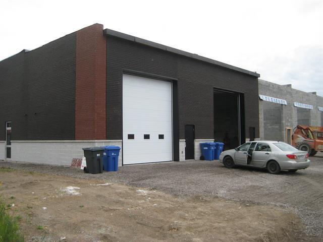 2860 Rue Du Meunier, Vaudreuil-dorion, QC à louer - Photo de l’immeuble – Image 2 sur 2