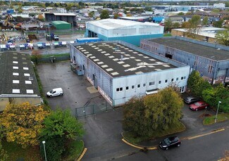 Plus de détails pour 2 Abingdon Rd, Poole - Industriel/Logistique à louer