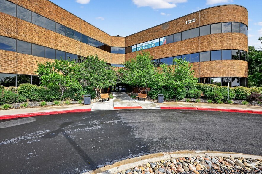 1550 S Potomac St, Aurora, CO à louer - Photo de l’immeuble – Image 3 sur 11