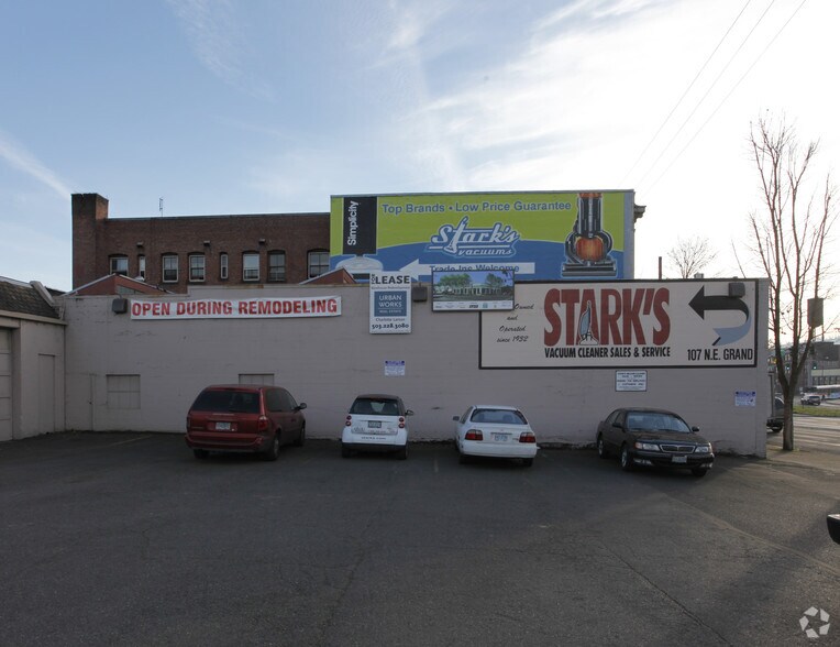 118 NE Martin Luther King Jr Blvd, Portland, OR à louer - Photo de l’immeuble – Image 2 sur 3