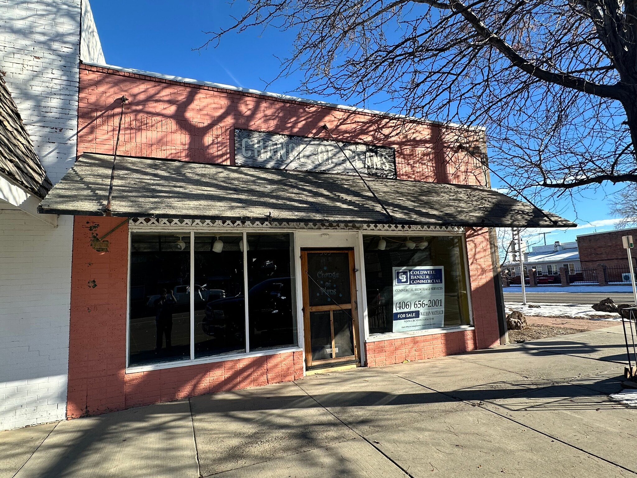 303 N Center Ave, Hardin, MT à vendre Photo de l’immeuble– Image 1 sur 14