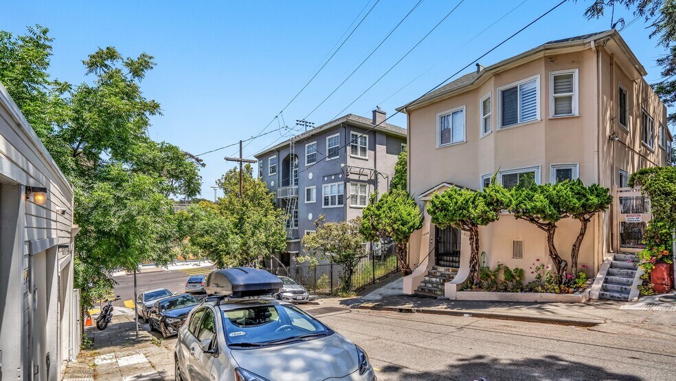 1000 E 33rd St, Oakland, CA à vendre - Photo intérieure – Image 3 sur 76