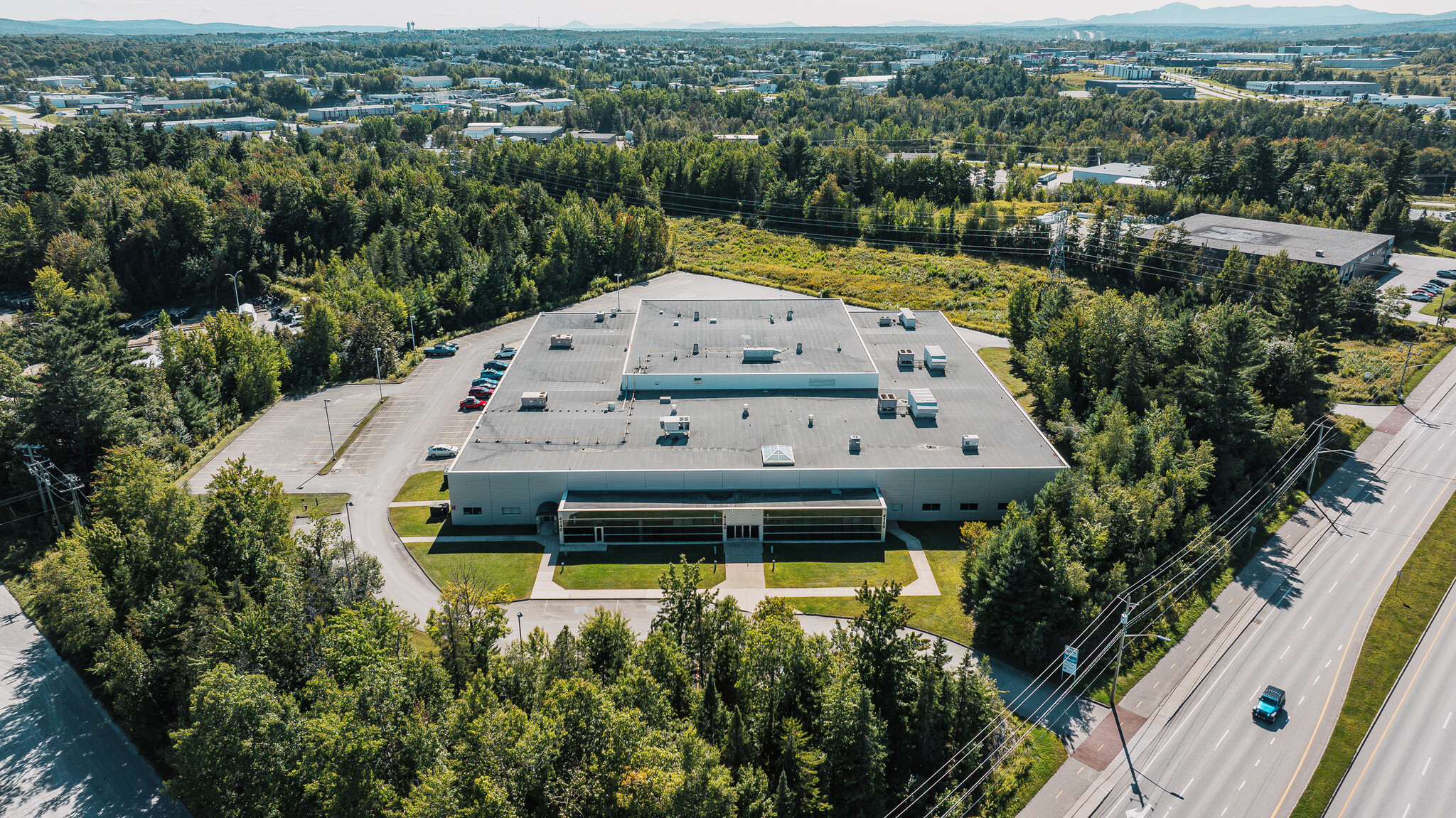 4140-4150 Boul De Portland, Sherbrooke, QC à louer Photo de l’immeuble– Image 1 sur 7