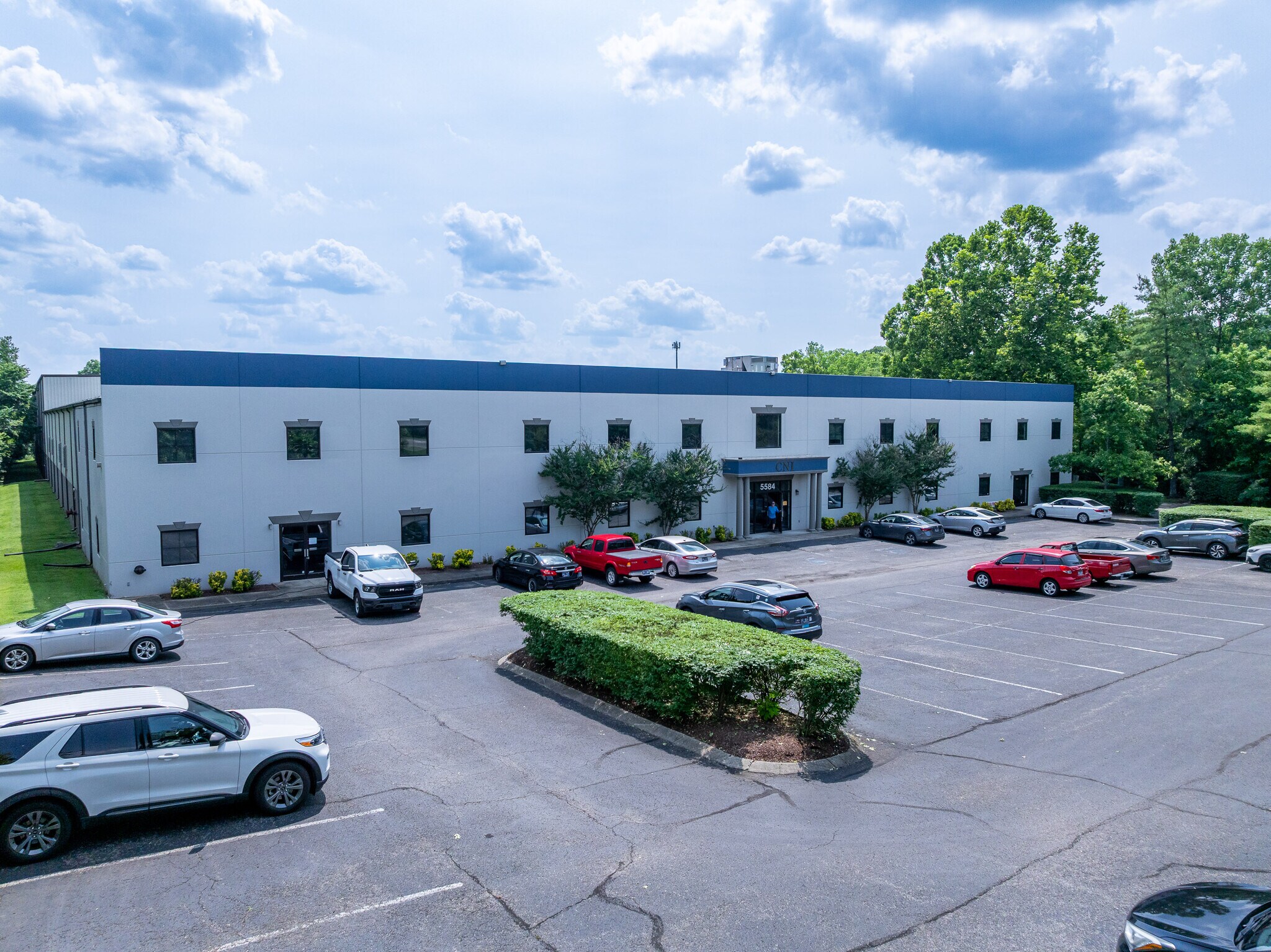 5582-5584 Mount View Rd, Antioch, TN à louer Photo principale– Image 1 sur 4
