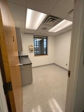 4000-4200 Medical Center Dr, Fayetteville, NY à louer Photo intérieure– Image 2 sur 5