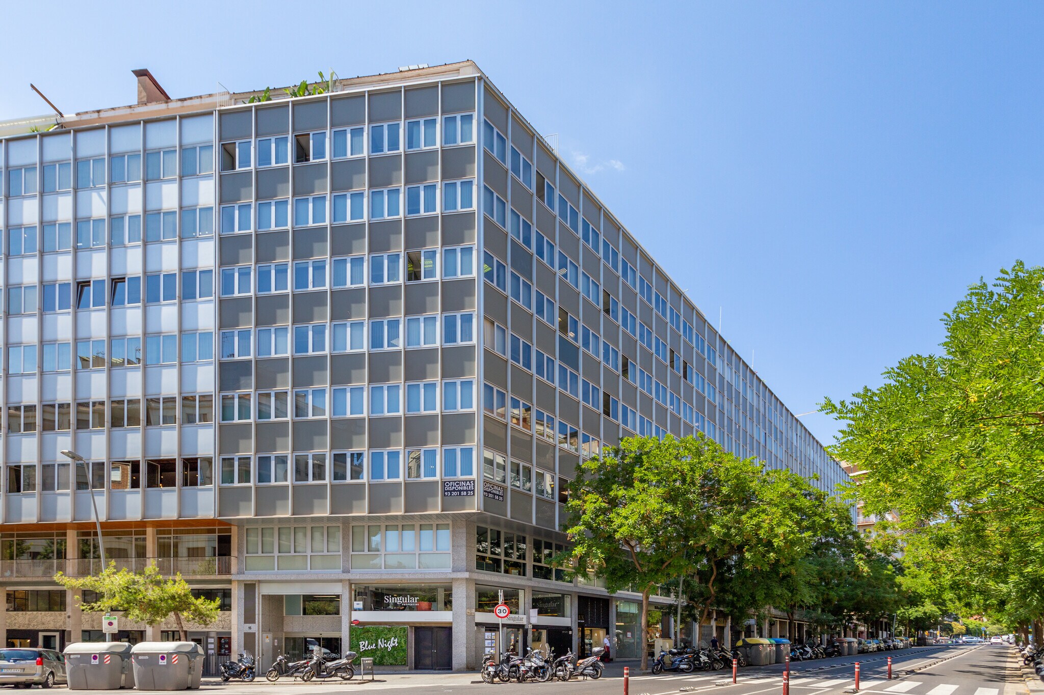 Bureau dans Barcelone, Barcelona à louer Plan d’étage– Image 1 sur 4