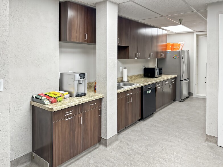 1100-1106 11th St, Sacramento, CA à louer - Photo de l’immeuble – Image 2 sur 7