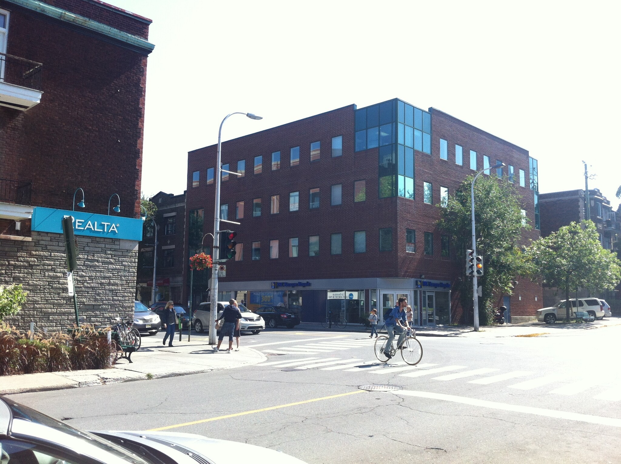 1290 Av Van Horne Avenue, Montréal, QC à louer Photo principale– Image 1 sur 11