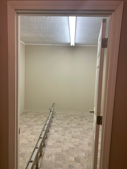 115 Augusta St, Mc Cormick, SC à louer - Photo intérieure – Image 2 sur 11