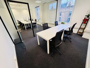 180-186 Kings Cross Rd, Londres à louer Photo intérieure– Image 1 sur 5