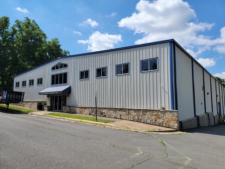 45805 Woodland Rd, Sterling, VA à vendre - Photo de l’immeuble – Image 3 sur 6