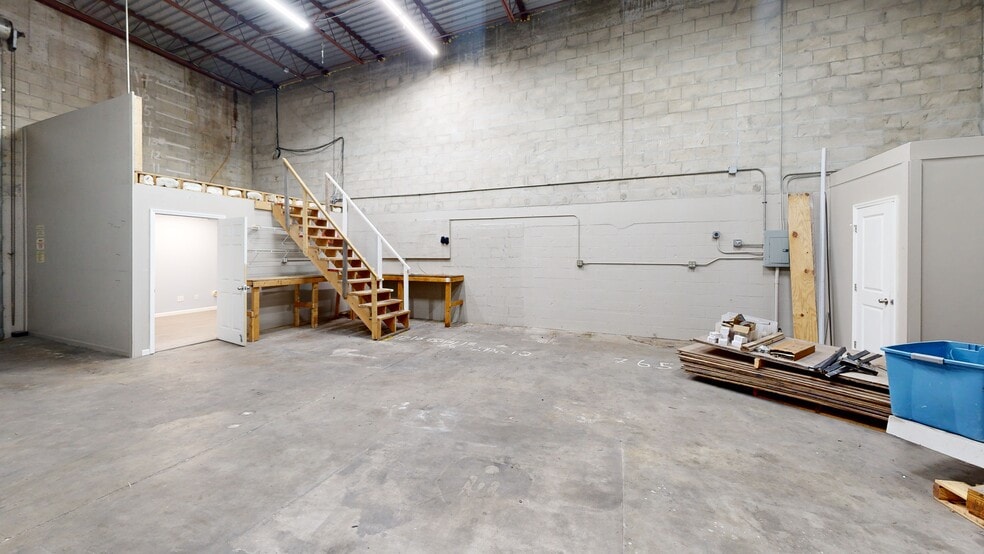 1620-1646 SE Village Green Dr, Port, Port Saint Lucie, FL à louer - Numérisation 3D Matterport – Image 3 sur 33