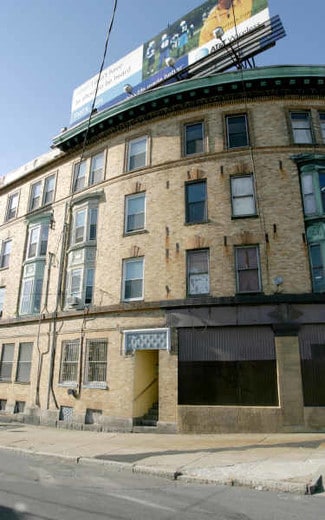 Plus de détails pour 1 Linden St, Allston, MA - Logement à vendre