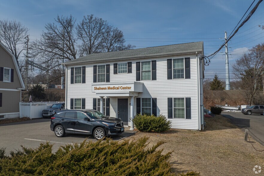 367 Elm St, West Haven, CT à vendre - Photo de l’immeuble – Image 2 sur 5