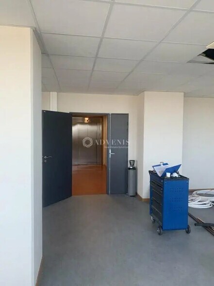Bureau dans Béziers à louer - Photo de l’immeuble – Image 3 sur 12