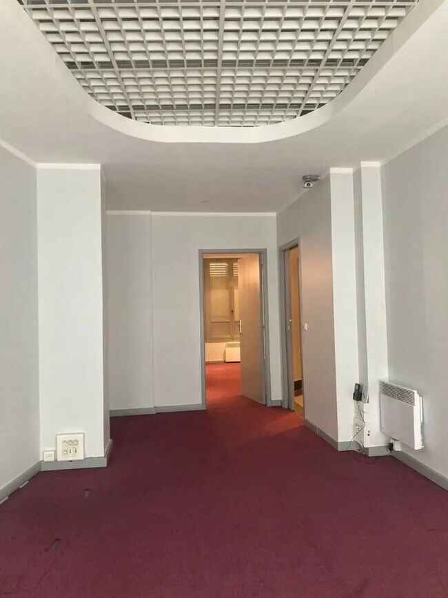 Plus de détails pour Local commercial à louer