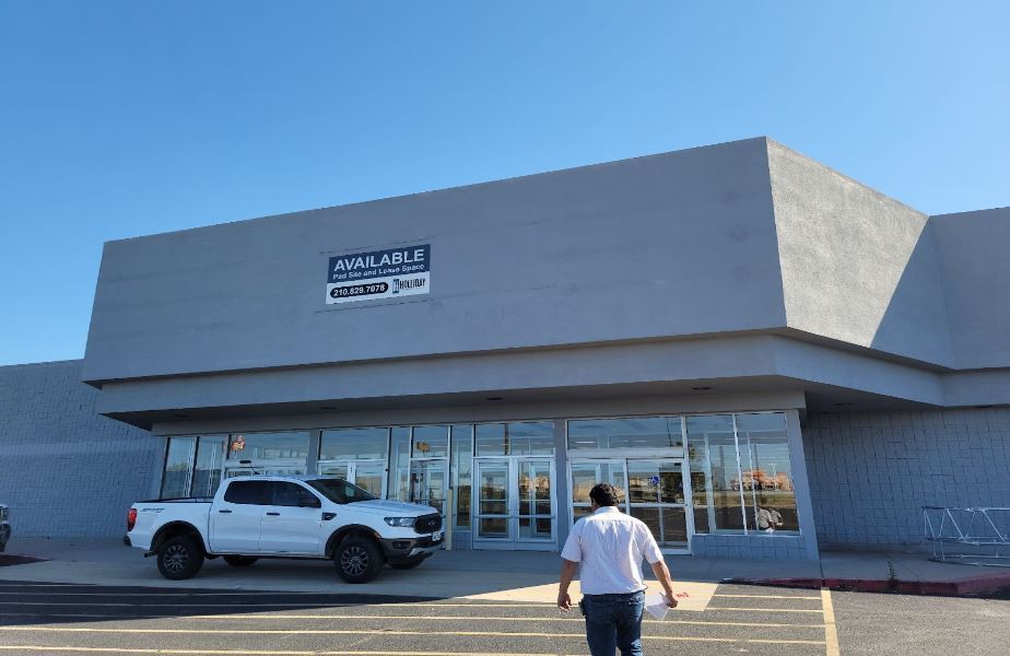 210 SE Georgia Ave, Sweetwater, TX à louer Photo de l’immeuble– Image 1 sur 15