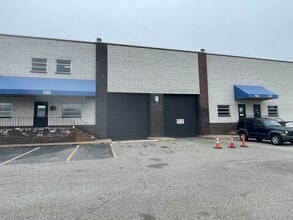 101-115 Langley Rd N, Glen Burnie, MD à louer Photo intérieure– Image 1 sur 10