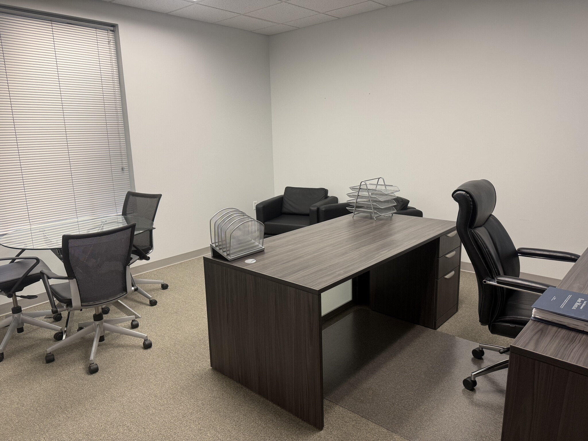 1270 N Loop 1604 E, San Antonio, TX à louer Photo intérieure– Image 1 sur 5