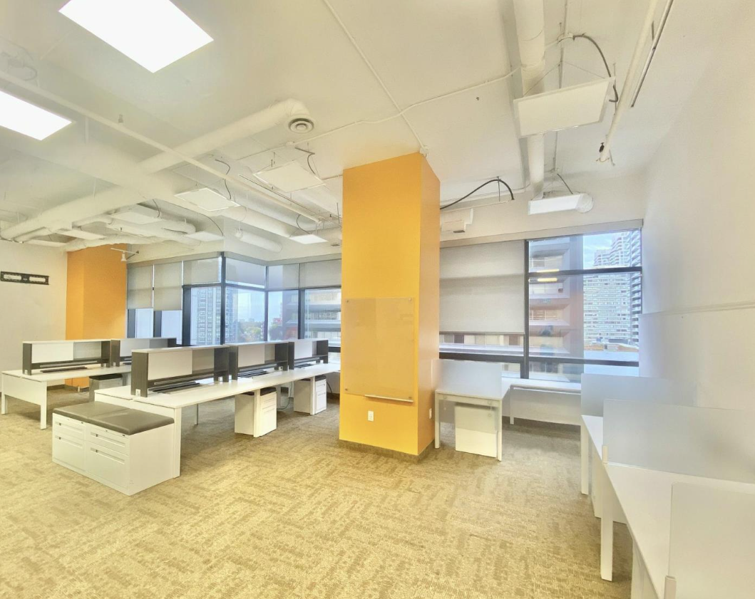 4763-4789 Yonge St, Toronto, ON M2N 0G3 - Lot 601/619620 -  - Photo intérieure - Image 1 of 16