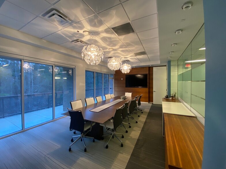 1100 Old Ellis Rd, Roswell, GA à louer - Photo intérieure – Image 1 sur 36