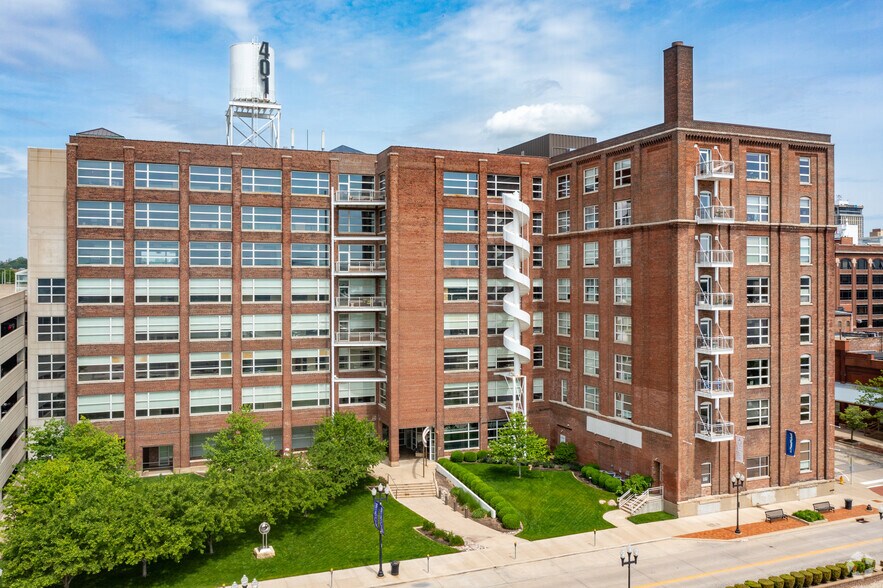 401 SW Water St, Peoria, IL à louer - Photo de l’immeuble – Image 3 sur 6