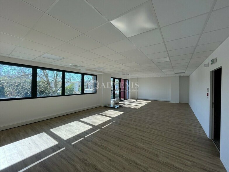 42 Rue Benoit Frachon, Bobigny à louer - Photo intérieure – Image 2 sur 11