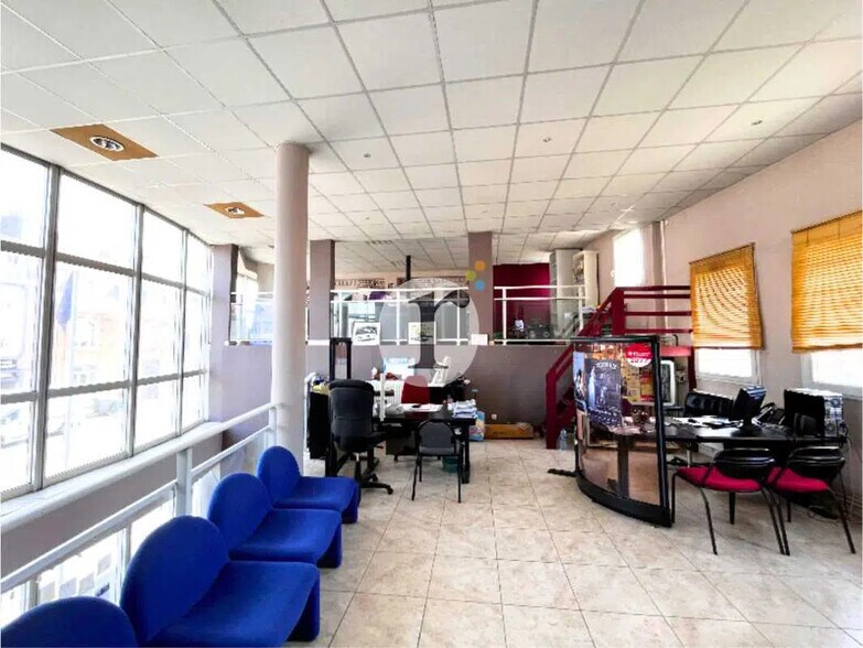 Bureau dans LOMME à vendre - Photo de l’immeuble – Image 2 sur 4