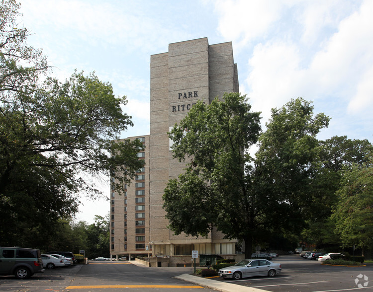 7600 Maple Ave, Takoma Park, MD à louer - Photo principale – Image 1 sur 10