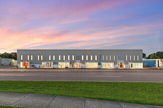 Plus de détails pour 1331 E Broadway St, Pearland, TX - Local d'activités, Industriel/Logistique à louer