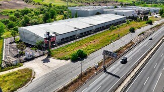 Plus de détails pour Industriel/Logistique à louer