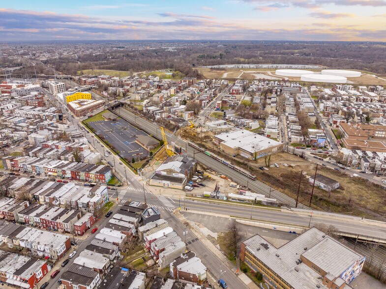 2839 W Glenwood Ave, Philadelphia, PA à louer - Photo de l’immeuble – Image 3 sur 16