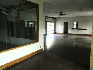 Plus de détails pour 1192 Manitou Rd, Hilton, NY - Local commercial à louer