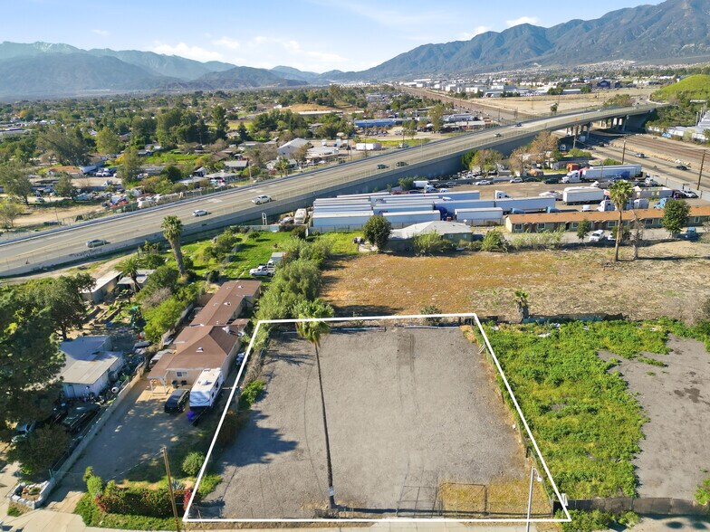 1940 Short St, San Bernardino, CA à vendre - Photo de l’immeuble – Image 2 sur 10