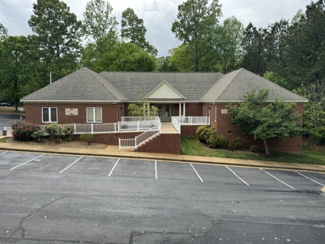 123 Bulifants Blvd, Williamsburg, VA à vendre Photo principale– Image 1 sur 24