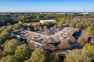 11560 Great Oaks Way, Alpharetta, GA - VUE AÉRIENNE  vue de carte - Image1