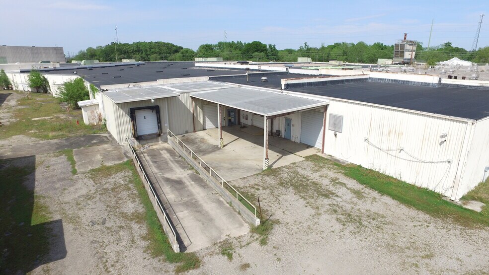 901 N Douglas St, Florence, SC à vendre - Photo de l’immeuble – Image 3 sur 7